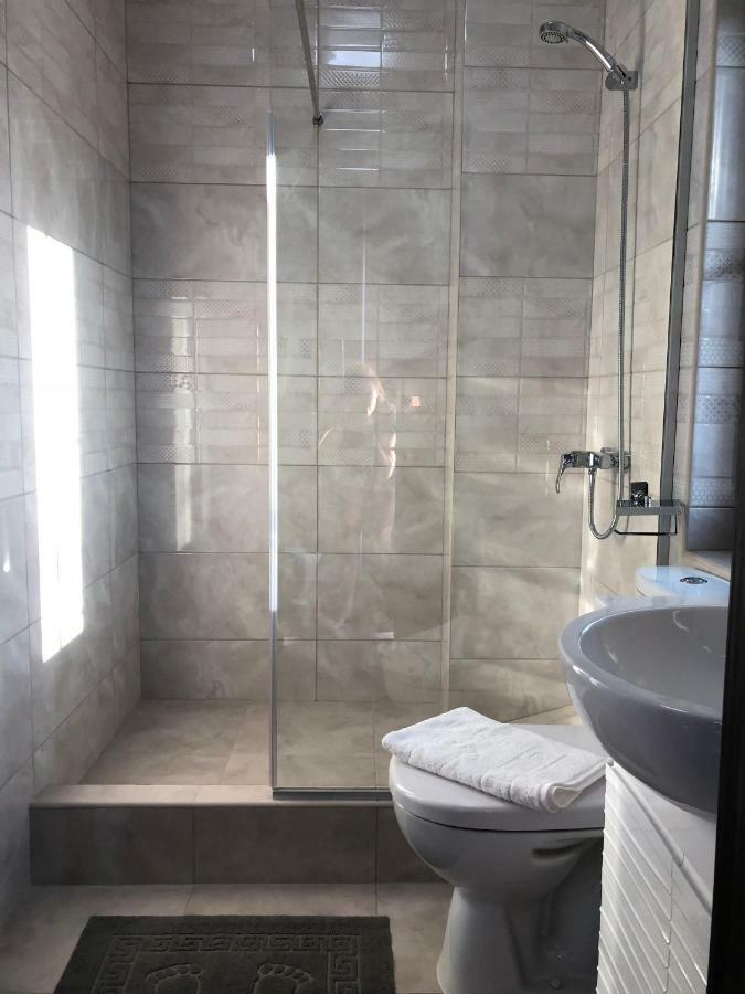 Reef Apartments Odessa Luaran gambar